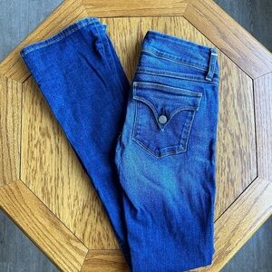 *HUDSON* Medium Wash Denim Jeans w/ Button Back Pockets Size 25